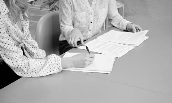 gabrielle-henderson-HJckKnwCXxQ-unsplash (1) copy 2